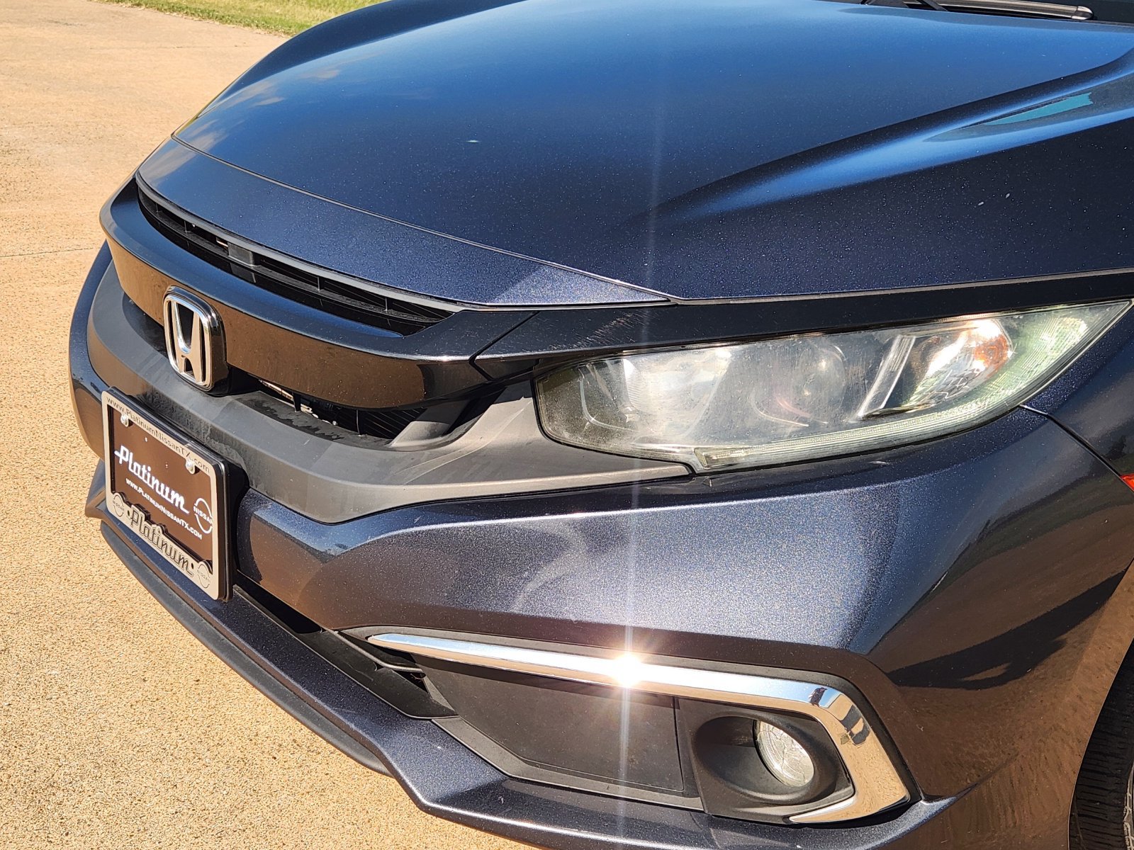 Used 2020 Honda Civic EX image 10