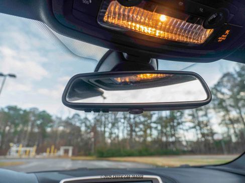 Used 2012 BMW 650i Convertible image 35