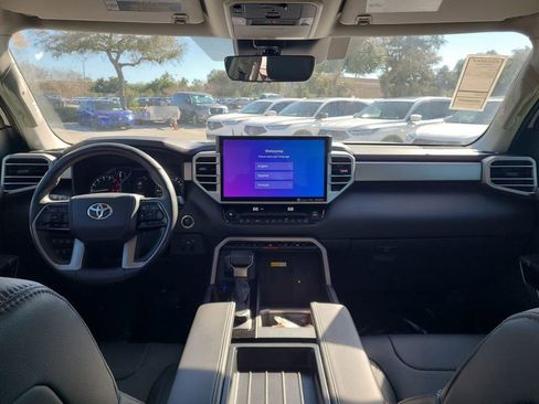 Used 2023 Toyota Tundra Limited image 21