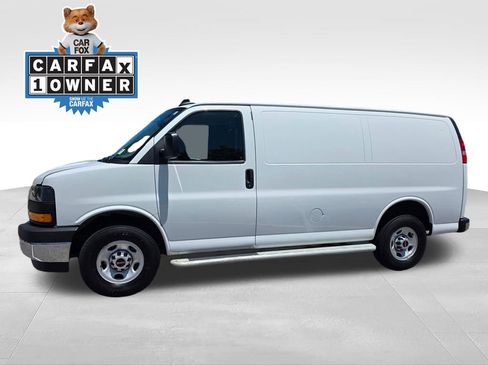 Certified 2024 GMC Savana 2500 w/ Driver Convenience Package RWD image 3