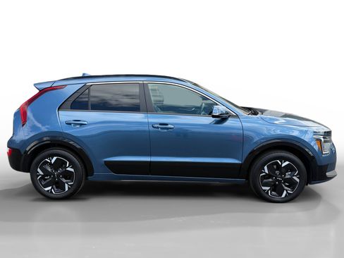 Used 2024 Kia Niro Wind FWD image 6