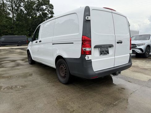 Used 2018 Mercedes-Benz Metris image 17