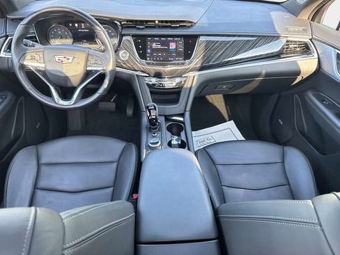 Certified 2023 Cadillac XT6 Premium Luxury w/ Technology Package AWD/4WD image 17