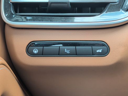 Certified 2025 INFINITI QX60 Sensory w/ Vision Package AWD/4WD image 26