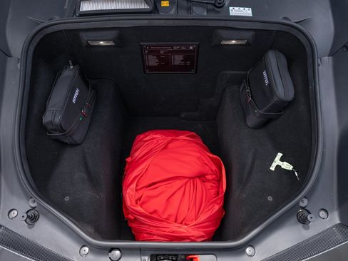 Used 2017 Ferrari 488 Spider RWD image 12