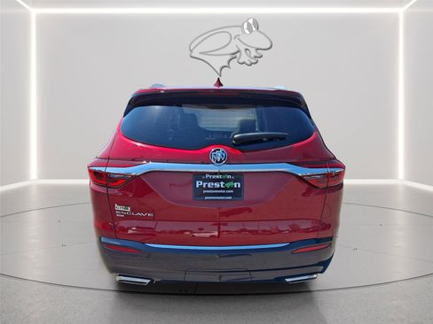 Used 2020 Buick Enclave Essence w/ Sound and Sites Package AWD/4WD image 4