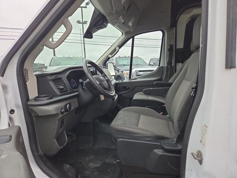 Used 2023 Ford Transit 250 148 High Roof Extended w/ Load Area Protection Package RWD image 9