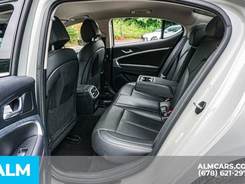 Used 2025 Genesis G70 2.5T AWD/4WD image 21