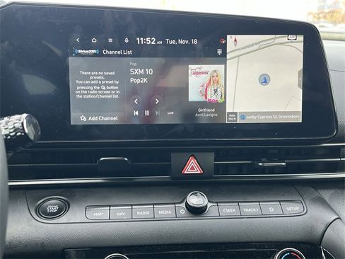 Certified 2025 Hyundai Elantra SEL image 12