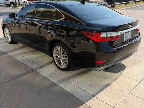 Used 2016 Lexus ES 350 w/ Navigation System Package FWD image 11
