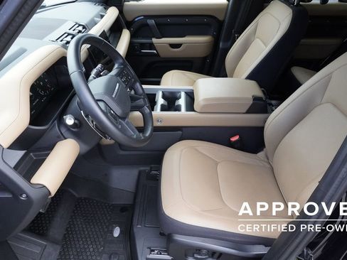 Used 2025 Land Rover Defender 110 V8 AWD/4WD image 19