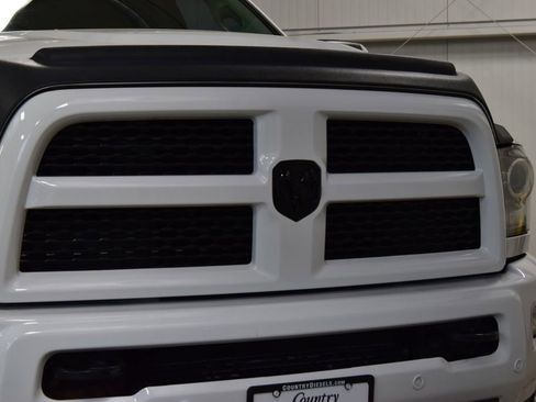 Used 2017 RAM 2500 Laramie w/ Sport Appearance Group AWD/4WD image 10