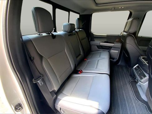 Used 2022 Ford F150 Lariat w/ Equipment Group 502A High AWD/4WD image 20