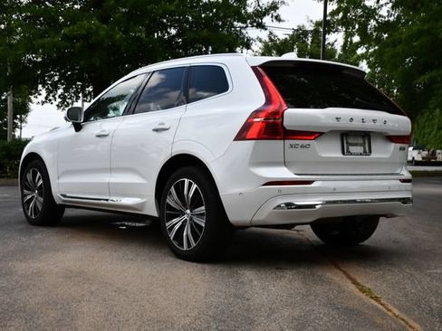 Used 2023 Volvo XC60 B5 Plus w/ Climate Package AWD/4WD image 5