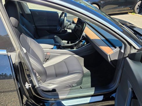 Used 2018 Tesla Model 3 Long Range AWD/4WD image 13