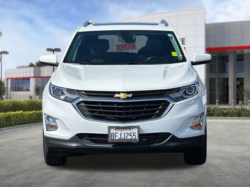 Used 2018 Chevrolet Equinox LT w/ Sun & Infotainment Package image 11