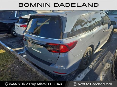Used 2024 Honda Odyssey Sport image 4