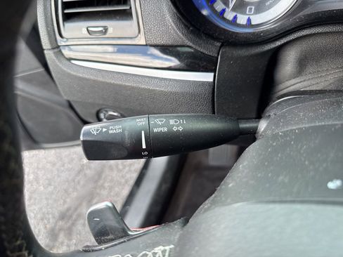 Used 2018 Chrysler 300 S w/ 300S Premium Group image 31