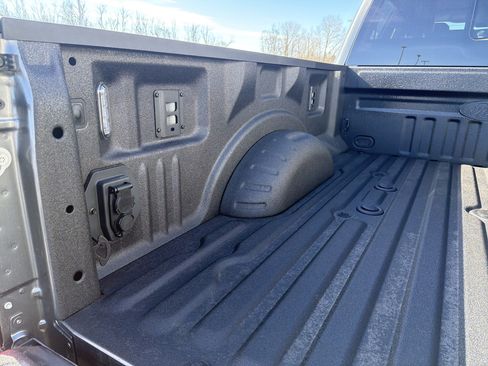 Used 2026 Ford F350 Lariat w/ Black Appearance Package image 22