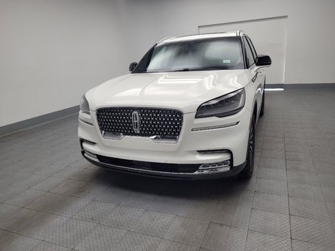 Used 2020 Lincoln Aviator Reserve w/ Equipment Group 201A RWD image 15