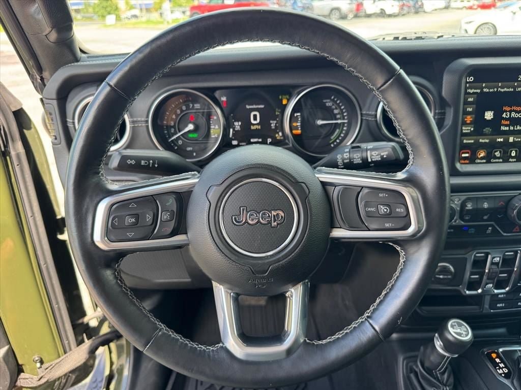 Used 2021 Jeep Wrangler Unlimited Sahara w/ Cold Weather Group AWD/4WD image 25