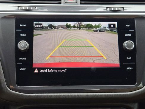 Used 2024 Volkswagen Tiguan SE R-Line w/ MDO Package, Three-Row image 20