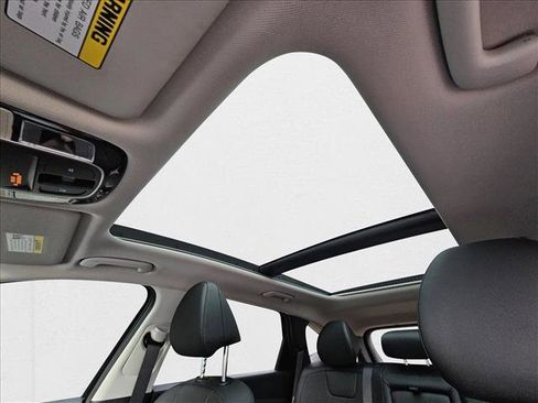 New 2025 Hyundai Tucson SEL image 16