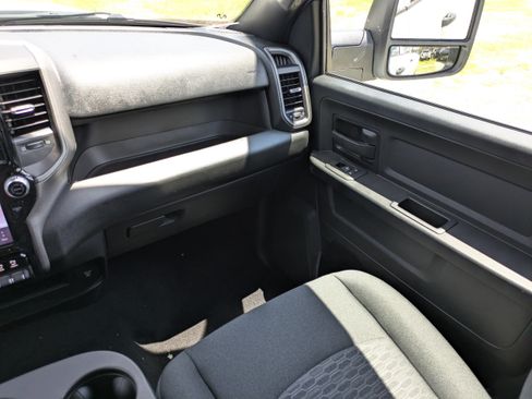 New 2026 RAM 3500 Tradesman AWD/4WD image 16