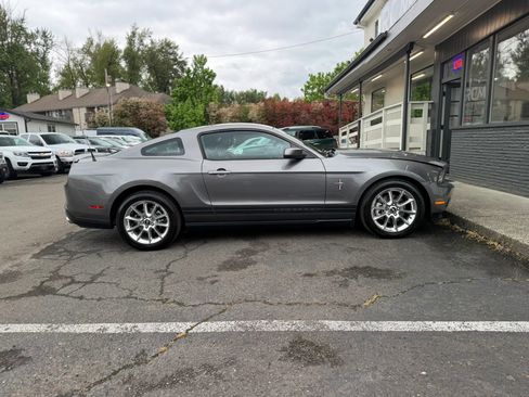 Used 2011 Ford Mustang Premium w/ 202A Rapid Spec Order Code image 7