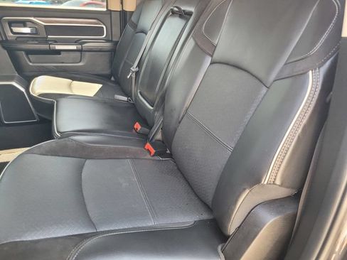 Used 2019 RAM 2500 Laramie AWD/4WD image 13