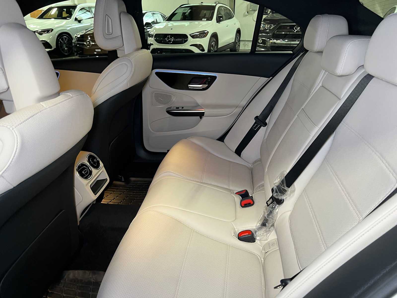 Used 2026 Mercedes-Benz C 300 4MATIC Sedan image 20