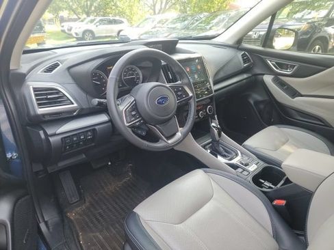 Used 2020 Subaru Forester Limited w/ Popular Package #3 AWD/4WD image 9