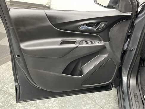 Certified 2021 Chevrolet Equinox LT w/ LPO, Floor Liner Package AWD/4WD image 7