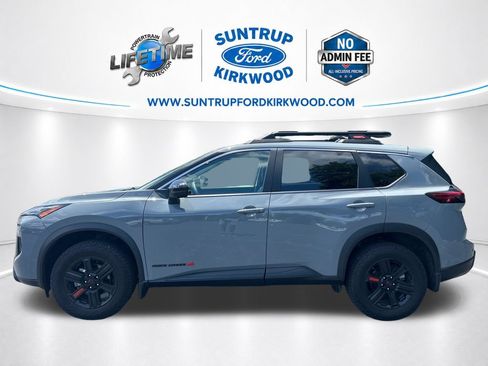 Used 2025 Nissan Rogue SV w/ Rock Creek Premium Package AWD/4WD image 2