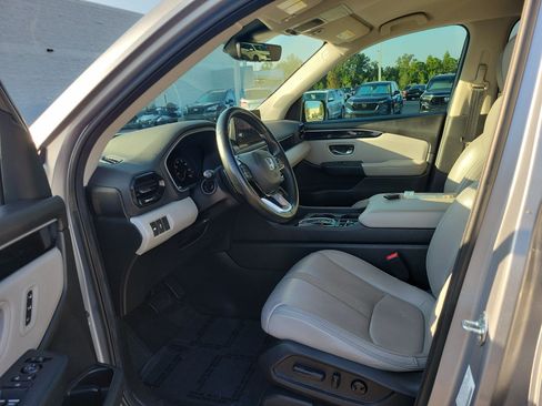 Used 2023 Honda Pilot EX-L image 15