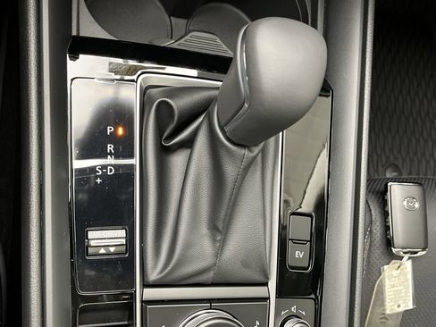 New 2025 MAZDA CX-50 AWD 2.5 Hybrid w/ Weather Package image 24