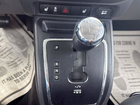 Used 2017 Jeep Patriot High Altitude FWD image 20