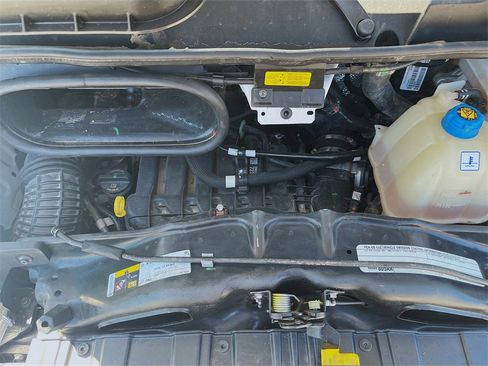 Used 2024 RAM ProMaster 3500 w/ Convenience Group image 27