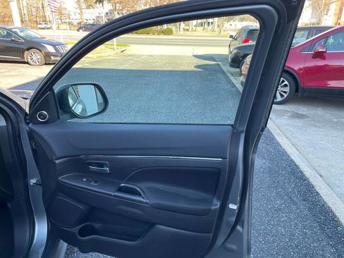 Used 2013 Mitsubishi Outlander Sport SE image 31