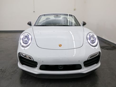Used 2015 Porsche 911 Turbo S w/ High-end Infotainment Package AWD/4WD image 9