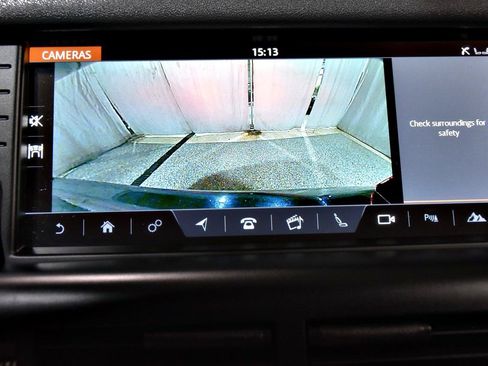 Used 2018 Land Rover Discovery Sport HSE AWD/4WD image 17