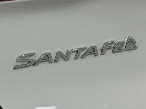 Certified 2023 Hyundai Santa Fe Limited image 7
