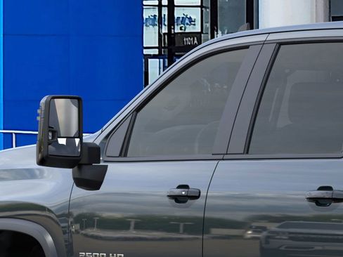 New 2026 Chevrolet Silverado 2500 ZR2 image 12