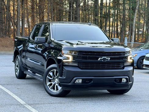 Used 2022 Chevrolet Silverado 1500 RST w/ LPO, Dark Essentials Package image 3