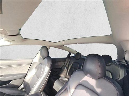 Used 2019 Tesla Model 3 Long Range image 14