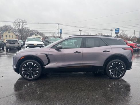 Used 2024 Chevrolet Blazer EV RS image 2