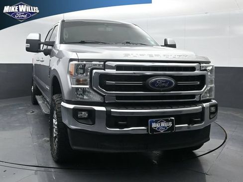 Used 2020 Ford F350 Lariat w/ Lariat Ultimate Package AWD/4WD image 2