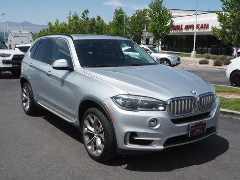 Used 2016 BMW X5 xDrive50i AWD/4WD image 9
