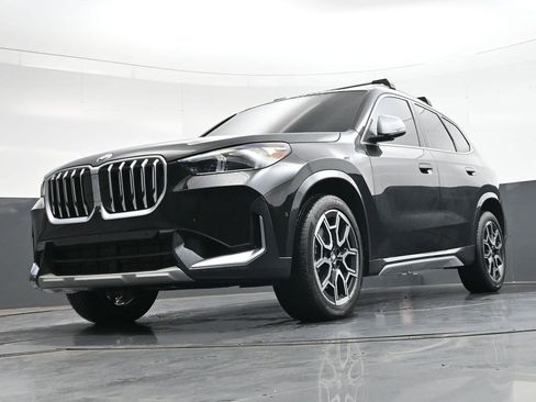 Used 2024 BMW X1 xDrive28i w/ Technology Package AWD/4WD image 32