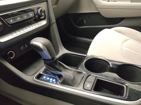 Used 2018 Hyundai Sonata SE image 26
